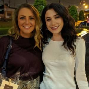 Meet your Posher, Mia